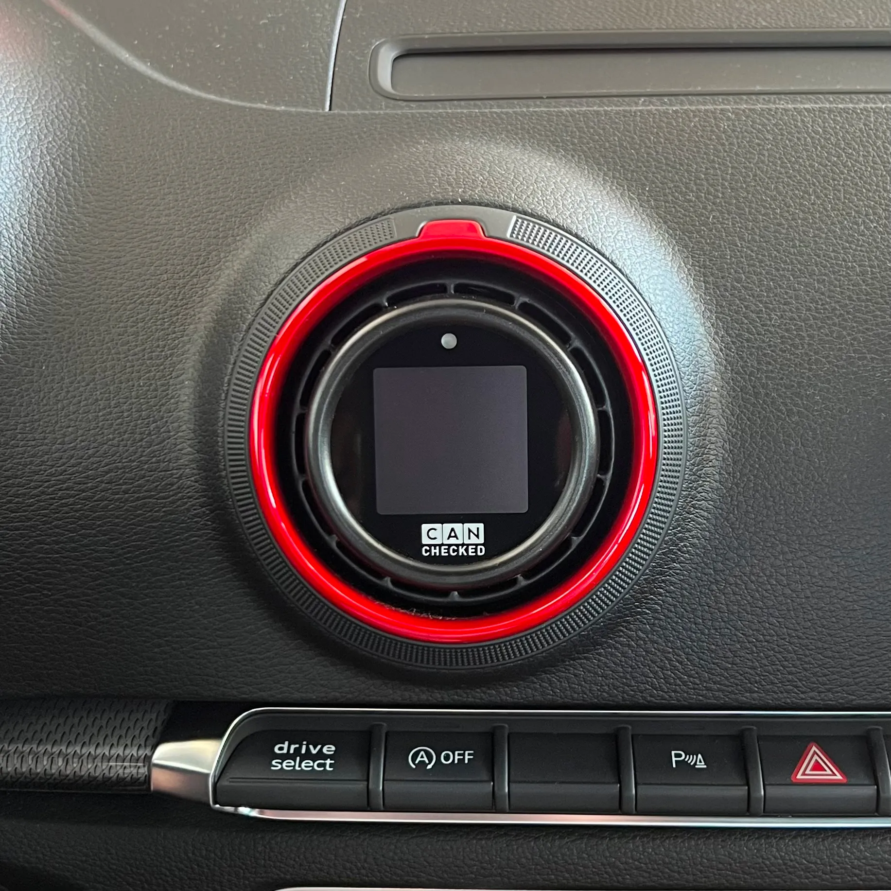MFD15 - 52mm Bezel till Audi A3 8V LHD/RHD