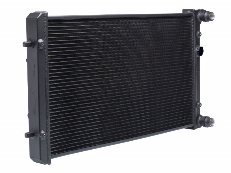 Vattenkylare Aluminium Audi A3 8L (96-03), TT (98-06), Seat Leon (99-05), Toledo II (98-04), Skoda Octavia (96-04), VW Bora (98-05), VW Golf 4