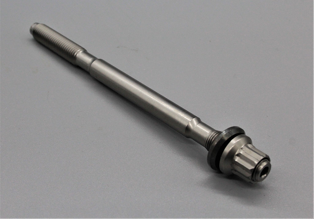 Audi 5 Cyl Topplocksbultar M11