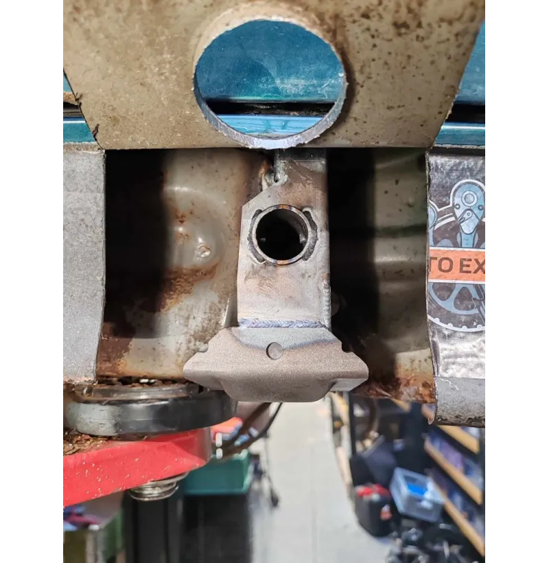 BMW E36 Reparationssats Lyftpunkter (Vänster fram + Höger fram)
